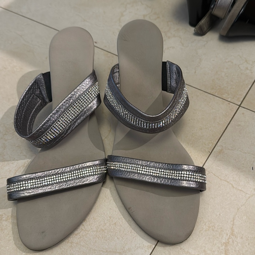 Onyx dressy pewter slip in shoes